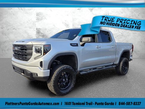 Used 2022 GMC Sierra 1500 Elevation w/ LPO, Elevation Black Package AWD/4WD image 1