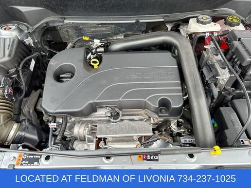 Used 2023 Chevrolet Equinox Premier image 28