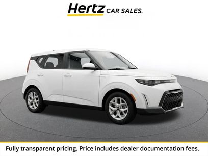 Used 2025 Kia Soul LX w/ LX Technology Package