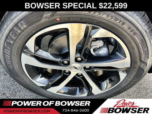 Used 2024 Chevrolet Trax RS w/ Driver Confidence Package FWD image 10