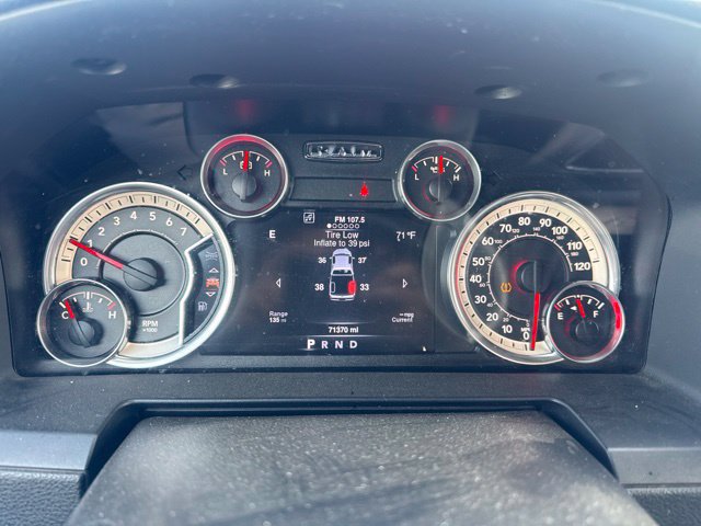 Used 2016 RAM 1500 Laramie AWD/4WD image 8