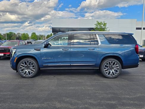 New 2026 GMC Yukon XL Denali Ultimate AWD/4WD image 11