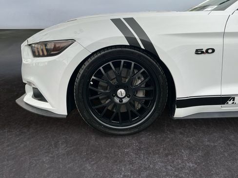 Used 2016 Ford Mustang GT Premium w/ Equipment Group 401A RWD image 14