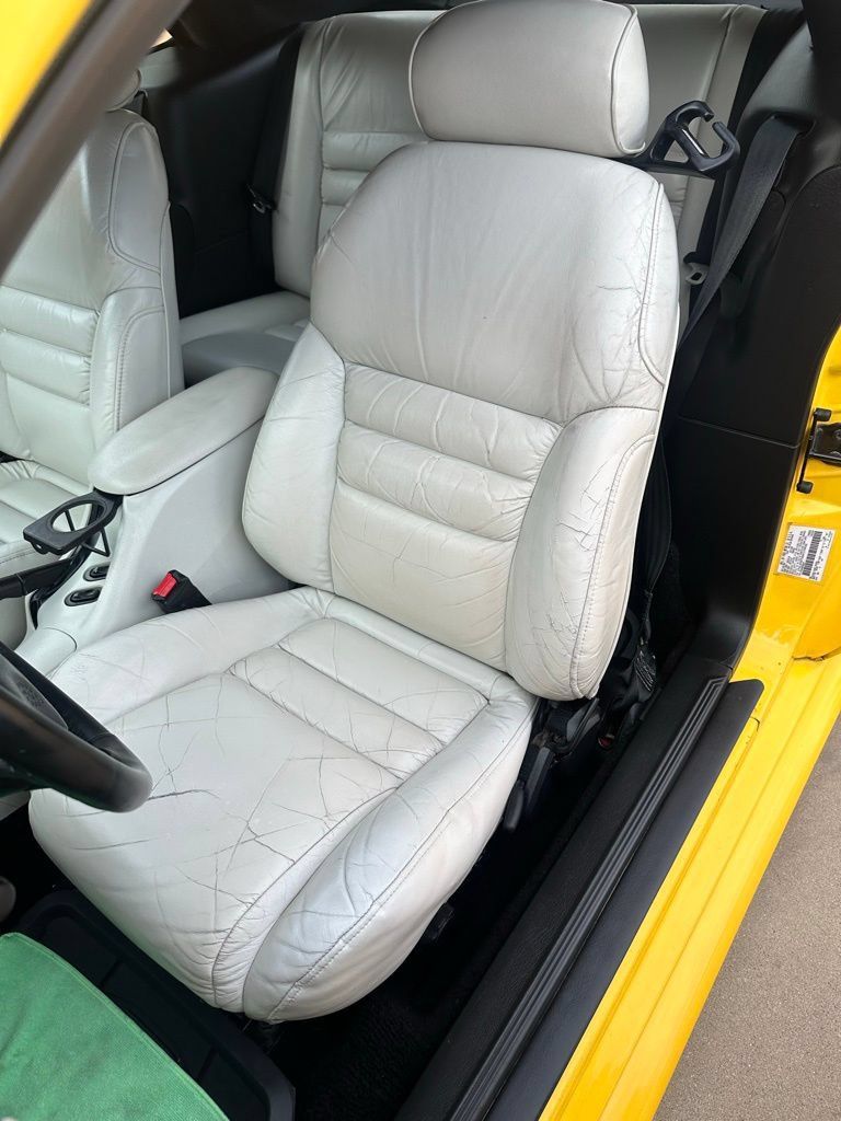 Used 1994 Ford Mustang GT RWD image 5