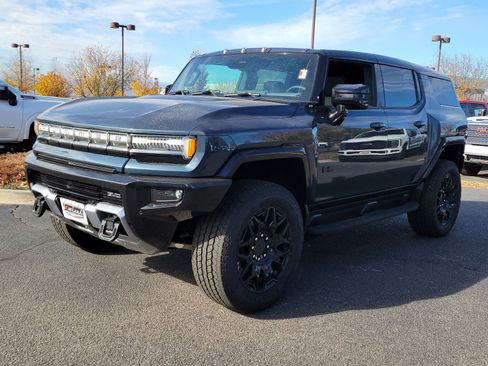 New 2026 GMC Hummer EV SUV w/ LPO, Dark Essentials Package image 4