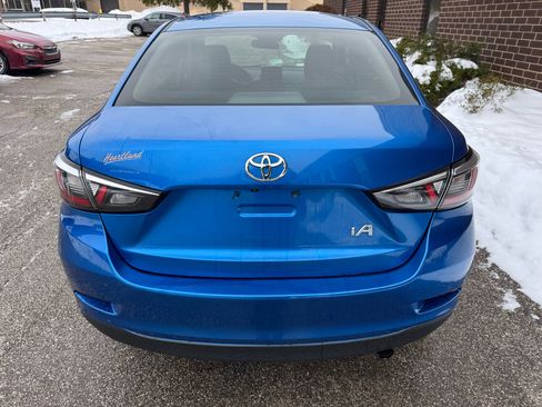 Used 2018 Toyota Yaris iA image 33