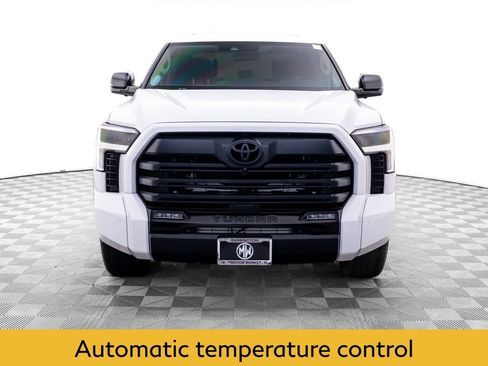 Used 2024 Toyota Tundra Limited AWD/4WD image 9