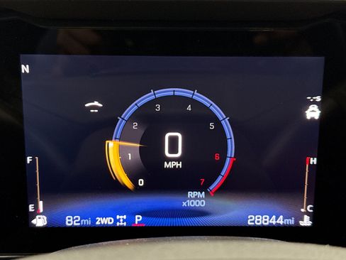 Used 2024 Chevrolet TrailBlazer LT w/ LPO, Blackout Package AWD/4WD image 9