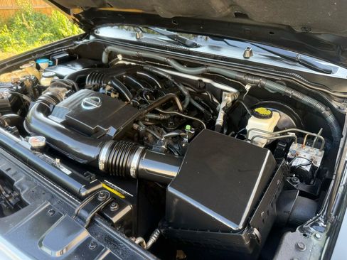 Used 2011 Nissan Xterra S AWD/4WD image 39