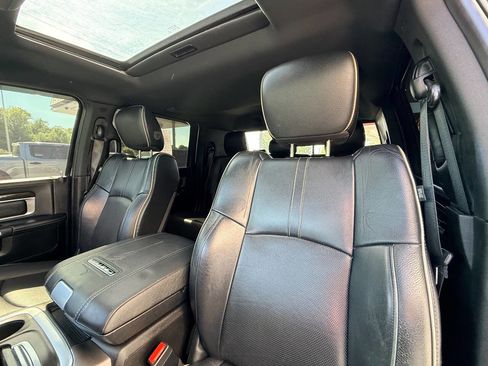 Used 2018 RAM 3500 Laramie Longhorn image 33