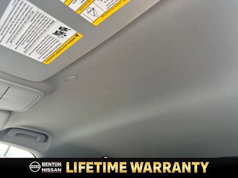 Used 2024 Ford Explorer XLT w/ Equipment Group 202A image 22