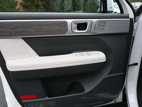 New 2026 Hyundai Santa Fe Limited AWD/4WD image 23