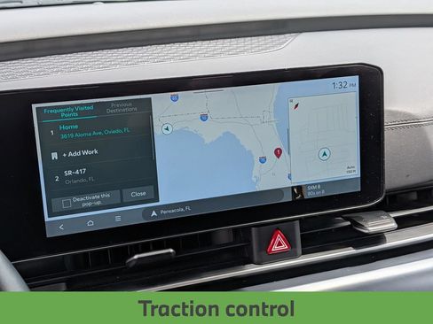 Used 2025 Kia Carnival FWD image 24