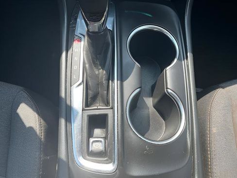 Used 2022 Chevrolet Equinox LT FWD image 30