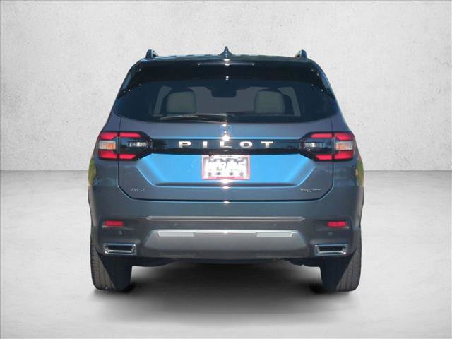 Used 2026 Honda Pilot Touring image 7