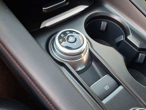 Used 2025 Ford Explorer ST image 15