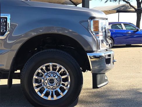 Used 2022 Ford F350 Lariat w/ Lariat Ultimate Package image 5