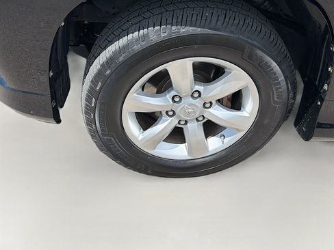 Used 2014 Lexus GX 460 AWD/4WD image 11