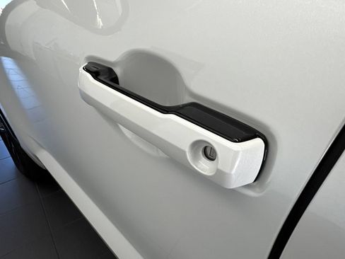 Certified 2026 Toyota Tundra Platinum AWD/4WD image 11