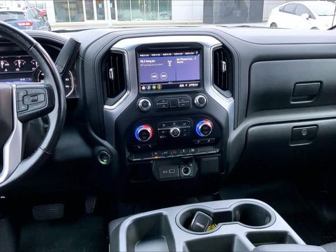 Used 2021 GMC Sierra 1500 SLE image 7