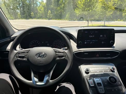 Used 2022 Hyundai Santa Fe SEL FWD image 4