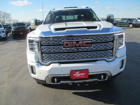 Used 2023 GMC Sierra 3500 Denali w/ Denali Ultimate Package image 12