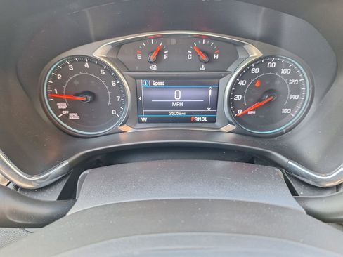 Used 2024 Chevrolet Equinox LT image 15