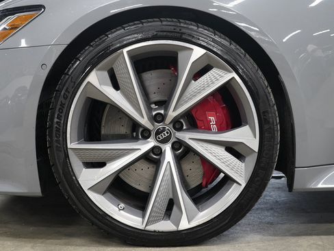 Used 2021 Audi RS 7 Sportback w/ Black Optic Package AWD/4WD image 36