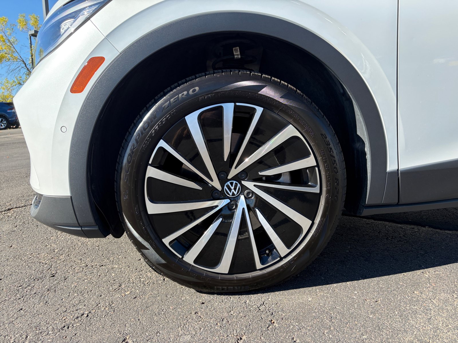 Used 2023 Volkswagen ID.4 Pro S Plus AWD/4WD image 26