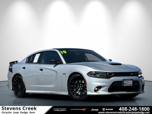 Used 2019 Dodge Charger Scat Pack w/ Daytona Edition Group image 1