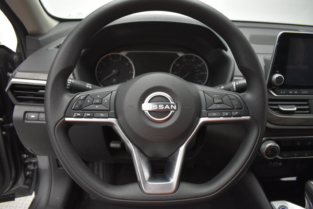 Certified 2024 Nissan Altima 2.5 SV AWD/4WD image 17