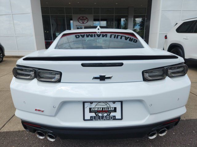 Used 2024 Chevrolet Camaro LT w/ RS Package RWD image 10