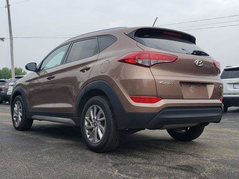 Used 2017 Hyundai Tucson SE w/ SE Popular Package 02 AWD/4WD image 5