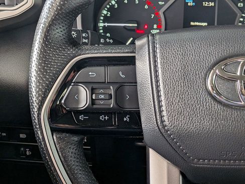 Used 2023 Toyota Tundra Limited image 15