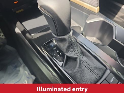Used 2026 Toyota Camry SE FWD image 27
