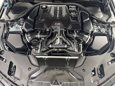 Used 2023 BMW M5 w/ Competition Package image 11
