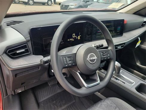 New 2025 Nissan Kicks SV image 6