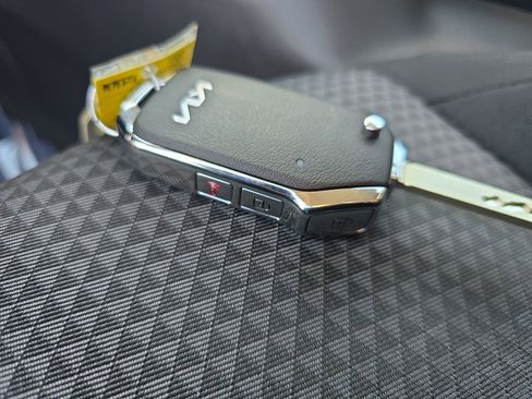 New 2025 Kia Soul LX image 37