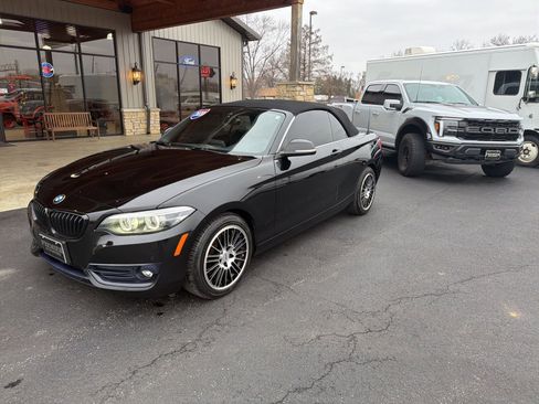 Used 2020 BMW 230i xDrive Convertible image 20