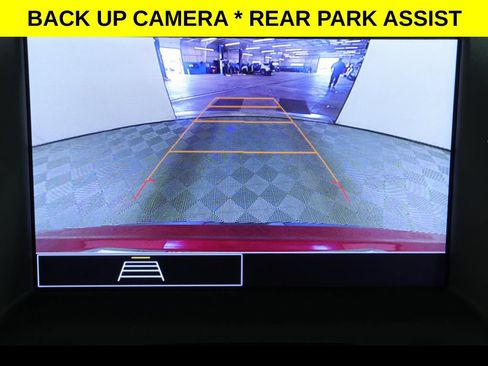 Used 2023 GMC Acadia SLE w/ Driver Convenience Package AWD/4WD image 9
