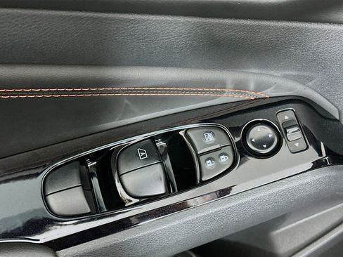 Used 2023 Nissan Altima 2.5 SR image 15