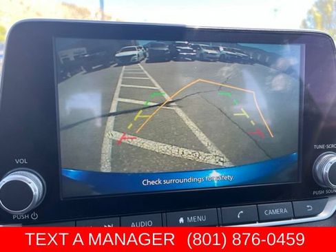 Used 2023 Nissan Sentra SV FWD image 18