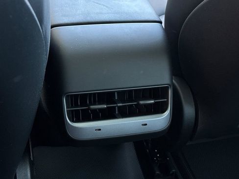 Used 2023 Tesla Model 3 Performance image 14