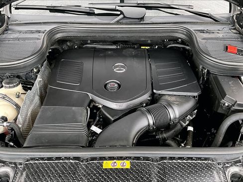 Certified 2025 Mercedes-Benz GLE 350 4MATIC image 32