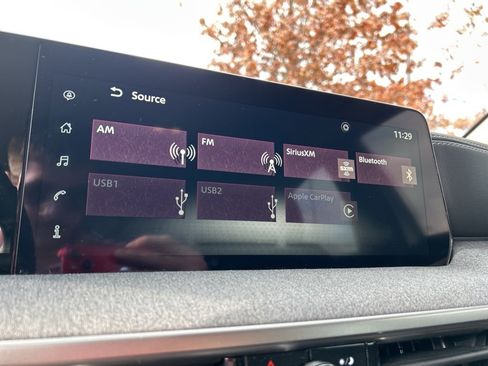 Used 2025 Nissan Kicks SV image 17