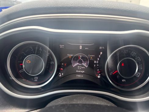 Used 2015 Dodge Challenger SXT Plus RWD image 15