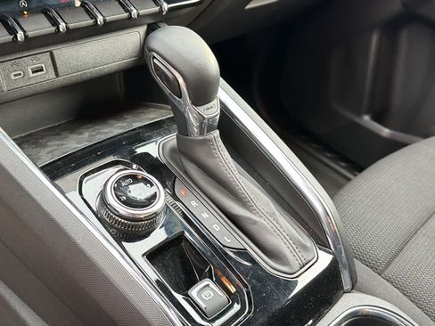 Certified 2024 GMC Canyon Elevation w/ Convenience Package image 12