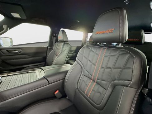 New 2026 Nissan Armada PRO-4X w/ Captain's Chari Seat Package image 11