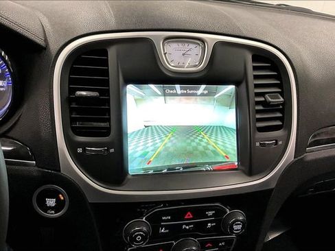 Used 2023 Chrysler 300 Touring L w/ Popular Equipment Group image 28