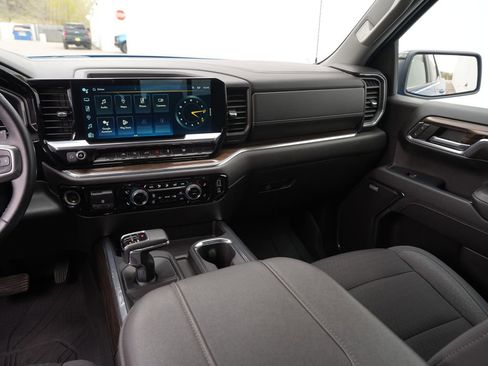 Used 2023 Chevrolet Silverado 1500 RST w/ Rally Edition AWD/4WD image 23